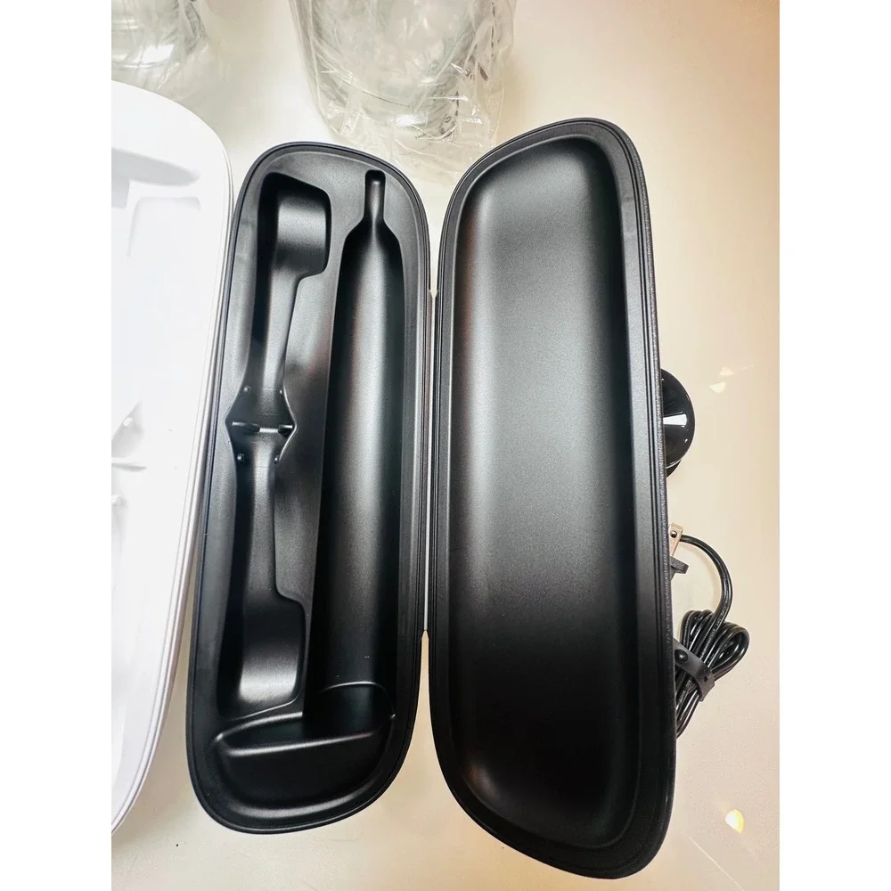 Philips Sonicare Travel Case & Charging Base Set with Glass Tumblers White Black